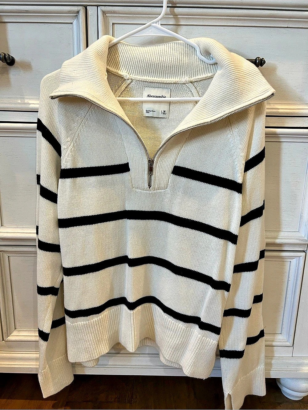 Abercrombie & Fitch Striped Half-Zip Sweater Cream & Black Medium